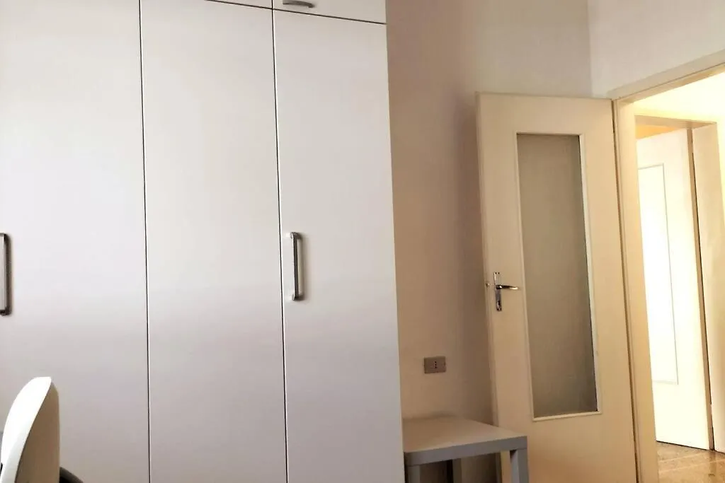 Edera Apartment - Comodo E Funzionale Bologna 0*,  Italy